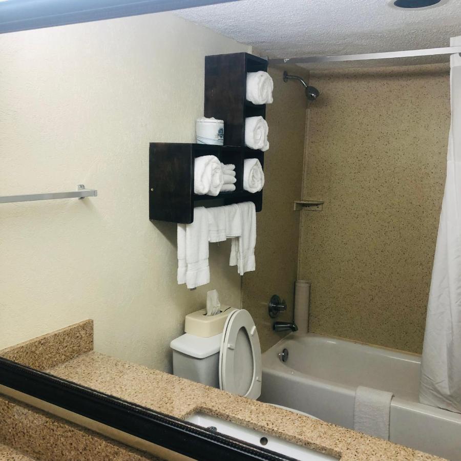 Quail Inn And Suites - Миртъл Бийч Екстериор снимка