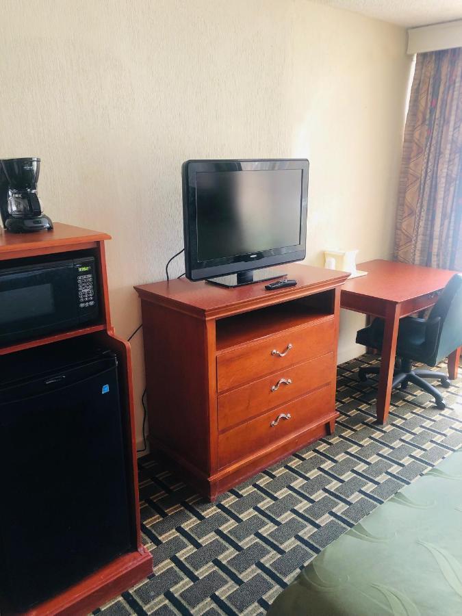 Quail Inn And Suites - Миртъл Бийч Екстериор снимка