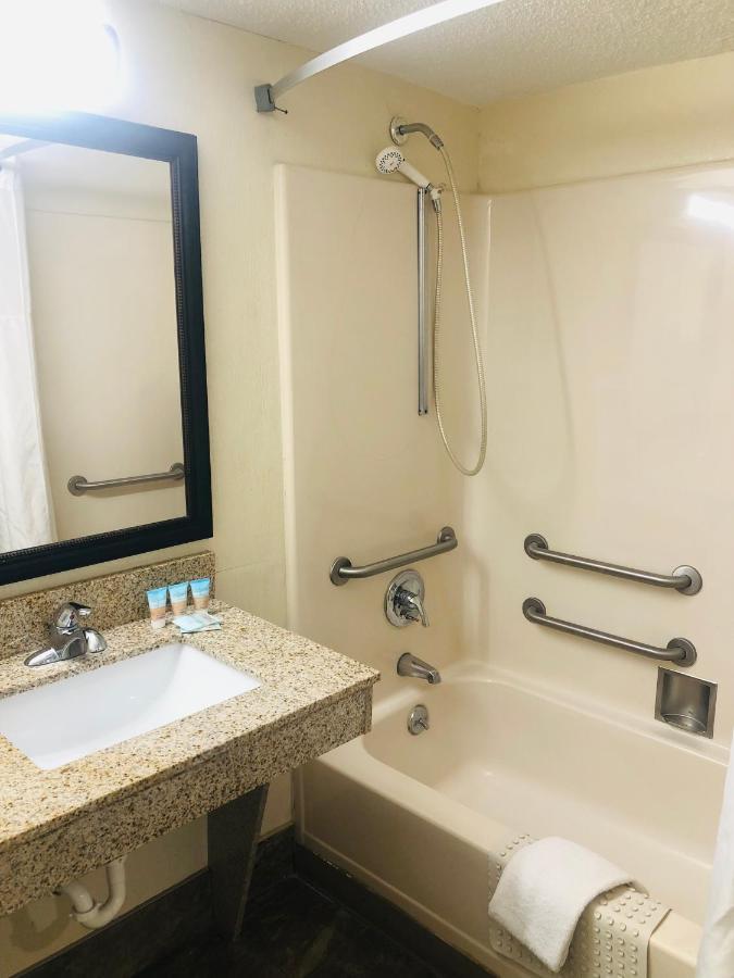 Quail Inn And Suites - Миртъл Бийч Екстериор снимка